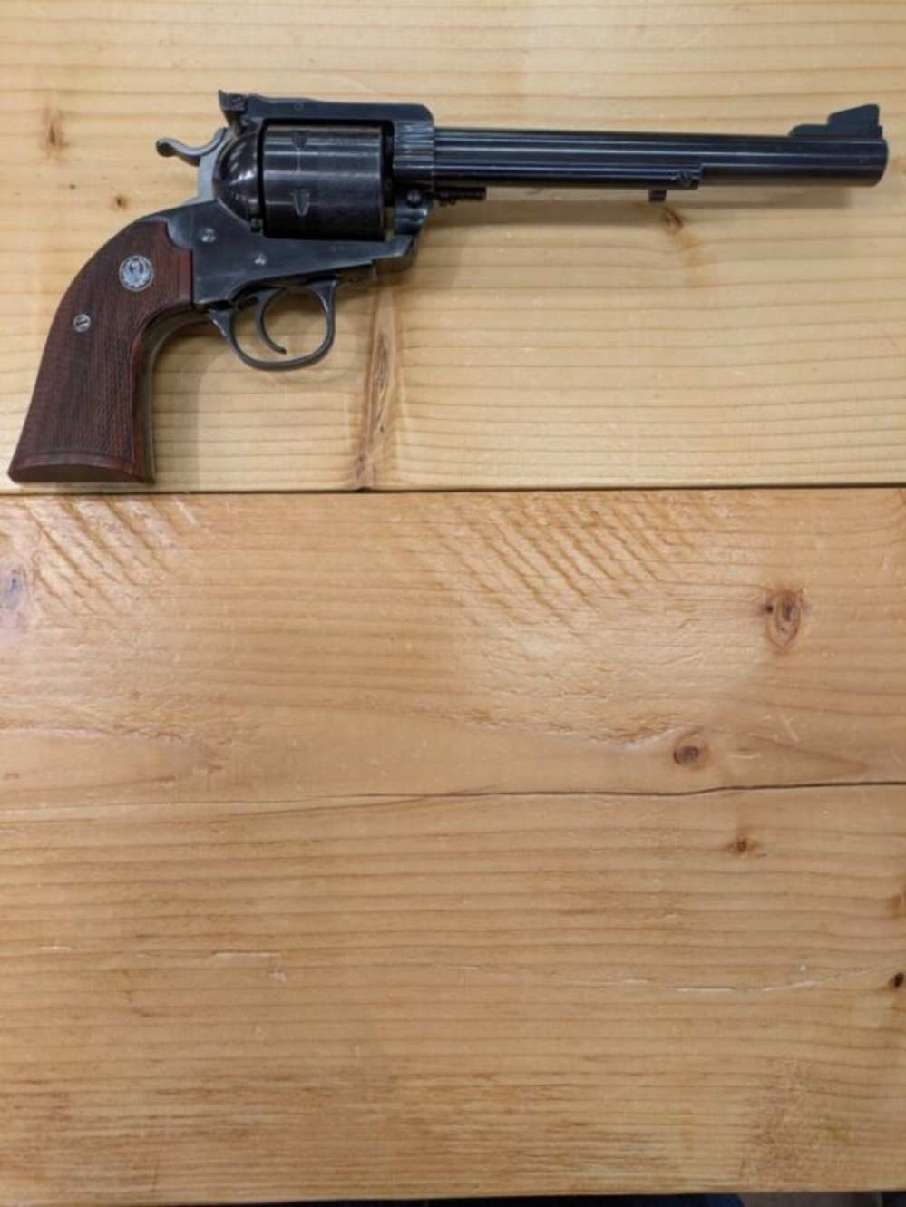 Ruger New Model Blackhawk 41Mag-img-0