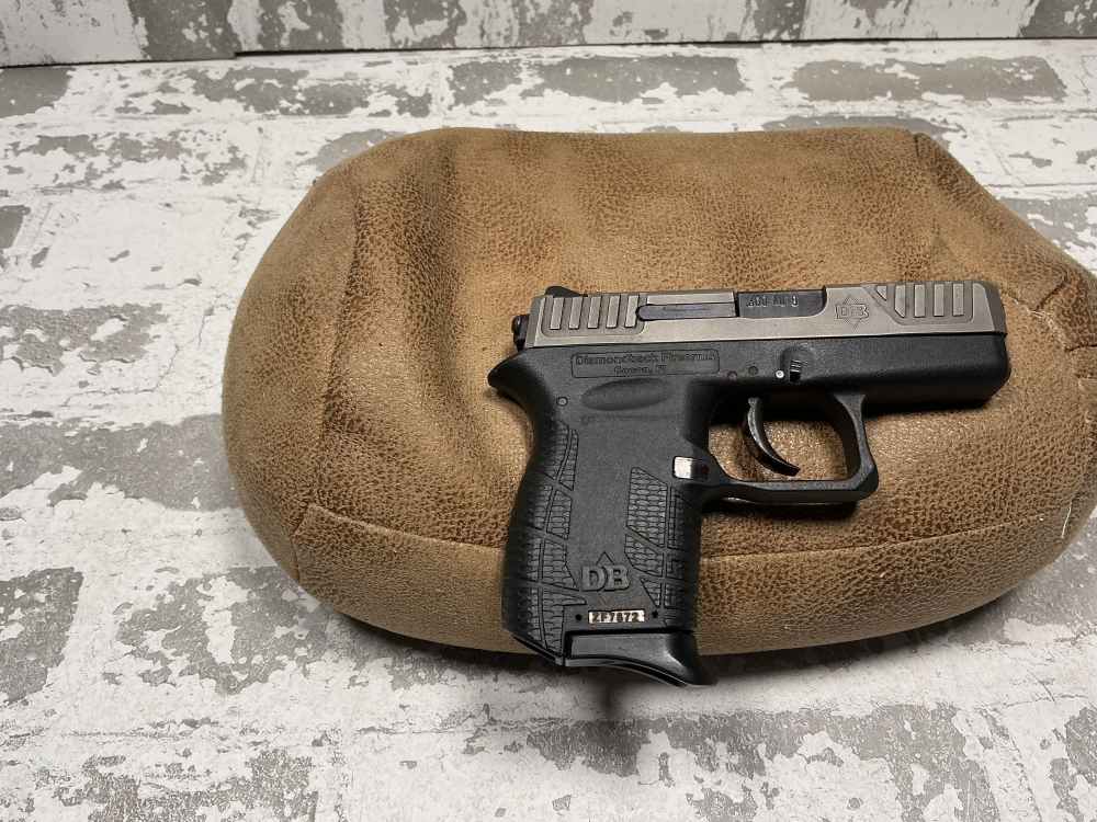 Diamondback .380-img-0