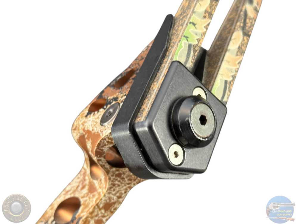 HOYT USA - ENTICER CARBONITE LEFT HAND COMPOUND BOW - PENNY START-img-15