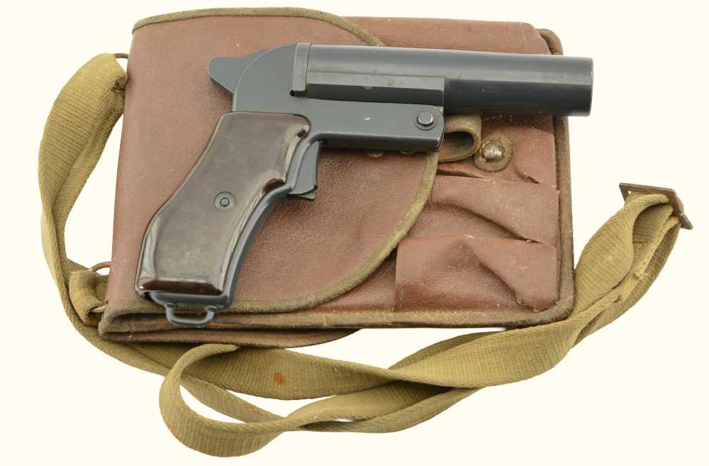 Czech Vz 44/67 Military Flare Pistol with Accessory/Holster-img-0