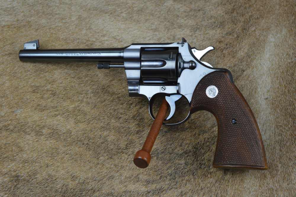 1941 Colt Officer's Model Target Third Issue 22LR 6" 100% Original -img-0