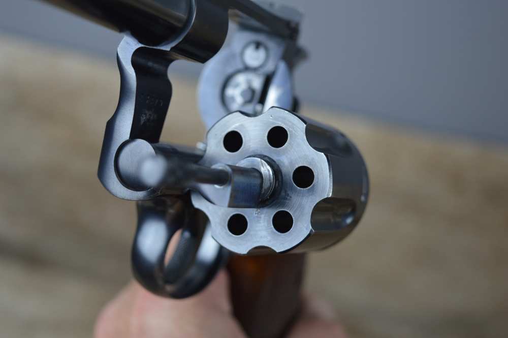 1941 Colt Officer's Model Target Third Issue 22LR 6" 100% Original -img-17