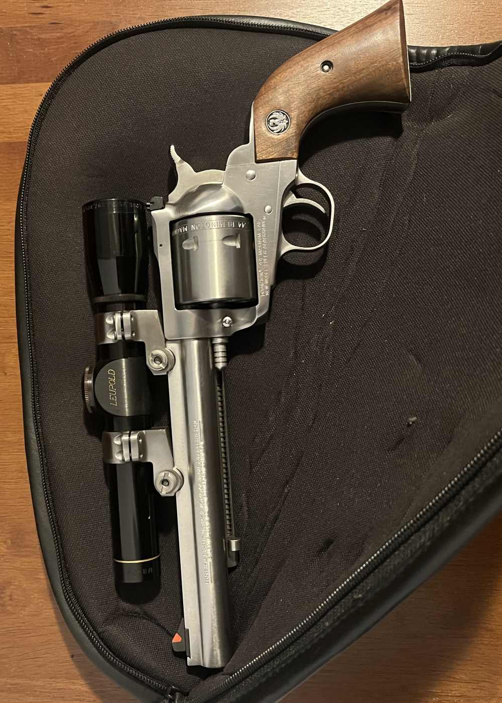 Ruger New Model Super BlackHawk Hunter .44 Mag w Leupold M8-2X scope-img-0