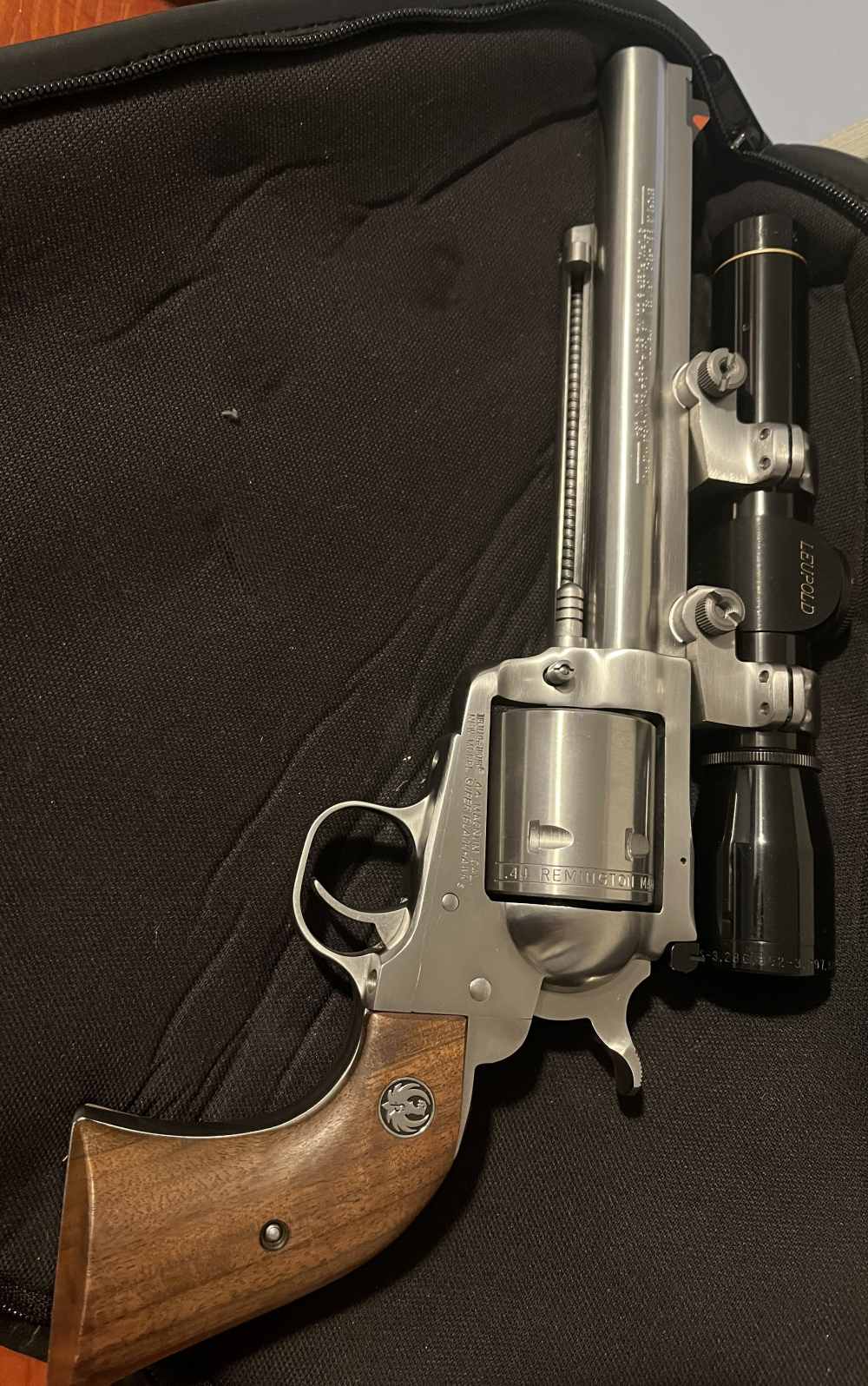 Ruger New Model Super BlackHawk Hunter .44 Mag w Leupold M8-2X scope-img-1