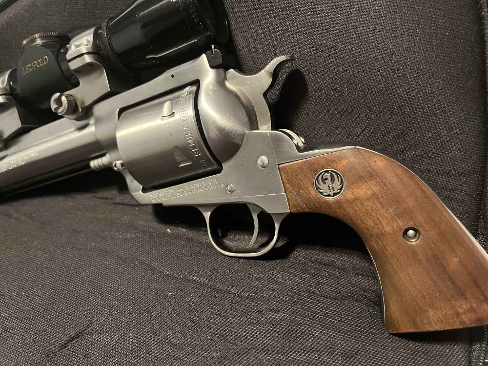 Ruger New Model Super BlackHawk Hunter .44 Mag w Leupold M8-2X scope-img-5
