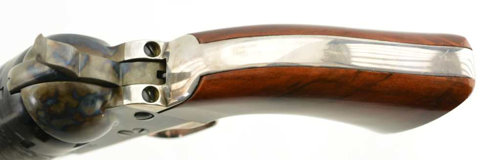 Colt Robert E. Lee 2nd Gen Model 1851 Navy Revolver Built 1971 w/ Case +-img-9