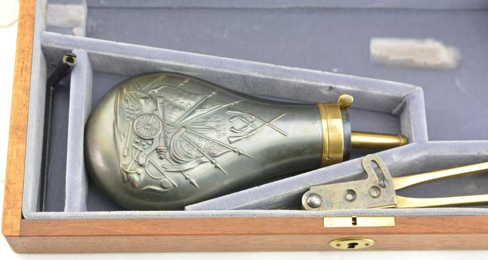 Colt Robert E. Lee 2nd Gen Model 1851 Navy Revolver Built 1971 w/ Case +-img-16