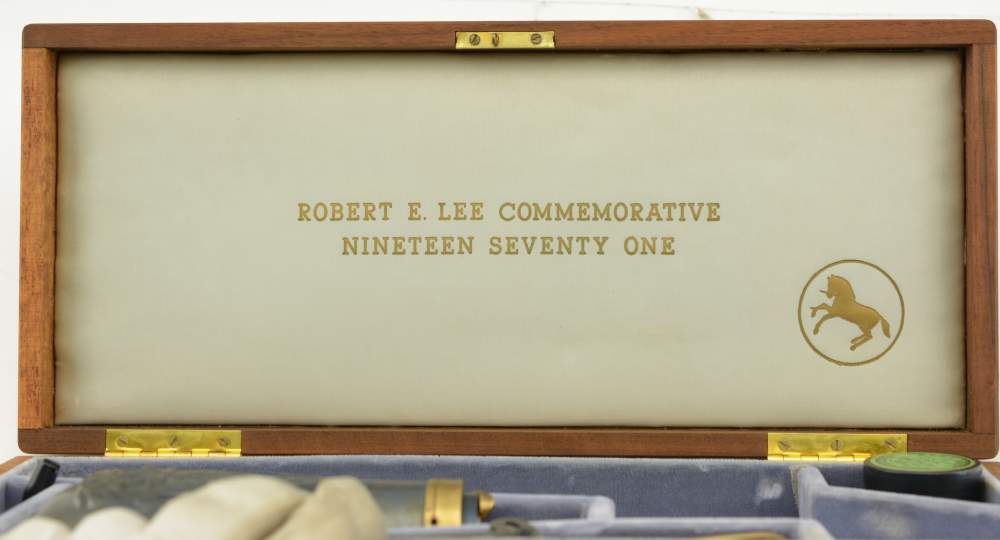 Colt Robert E. Lee 2nd Gen Model 1851 Navy Revolver Built 1971 w/ Case +-img-17