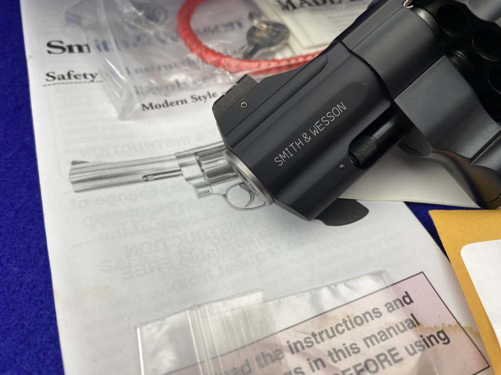Smith & Wesson 327 Night Guard .357 Mag Blk 2.5" *AMAZING 8-SHOT REVOLVER*-img-9