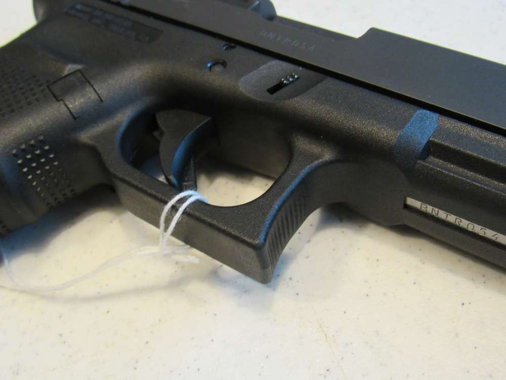 In Case Glock 40 Gen 4 3 mags & Accessories 10mm No Resv-img-18