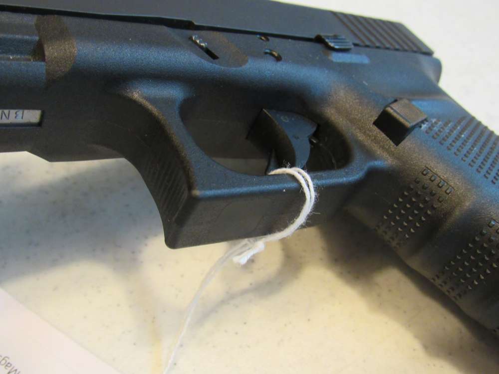 In Case Glock 40 Gen 4 3 mags & Accessories 10mm No Resv-img-6