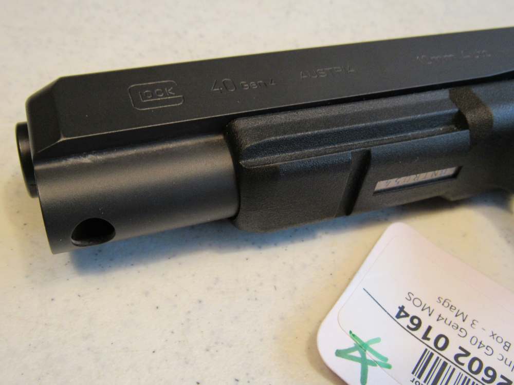 In Case Glock 40 Gen 4 3 mags & Accessories 10mm No Resv-img-5
