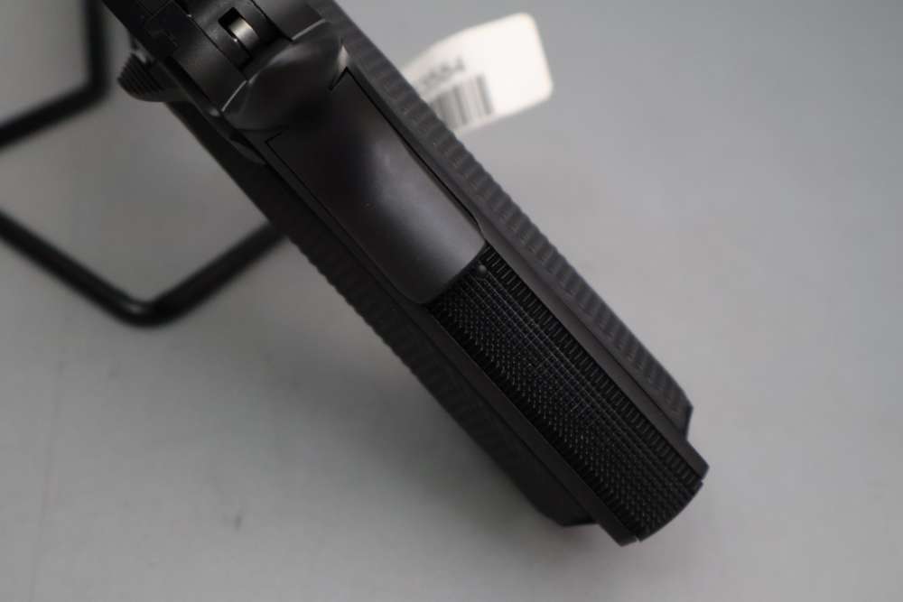 Kimber Custom LW 1911 .45ACP 5" w/Soft Case & Holsters-img-9