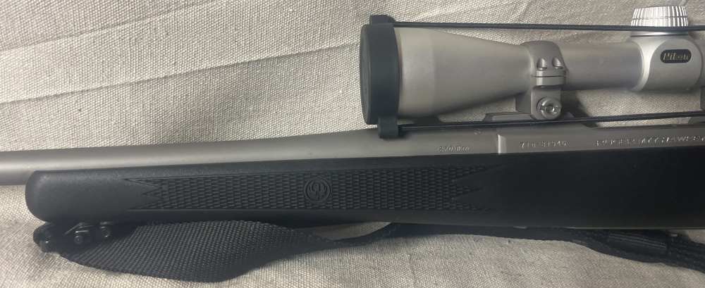 Ruger M77 Hawkeye Stainless .270 Winchester-img-10