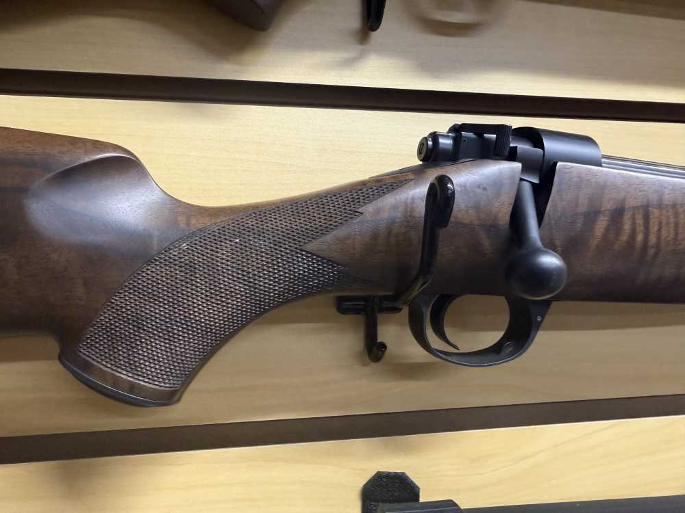 Kimber 84M Longmaster Classic 308 Winchester Stainless Fluted Barrel -img-19