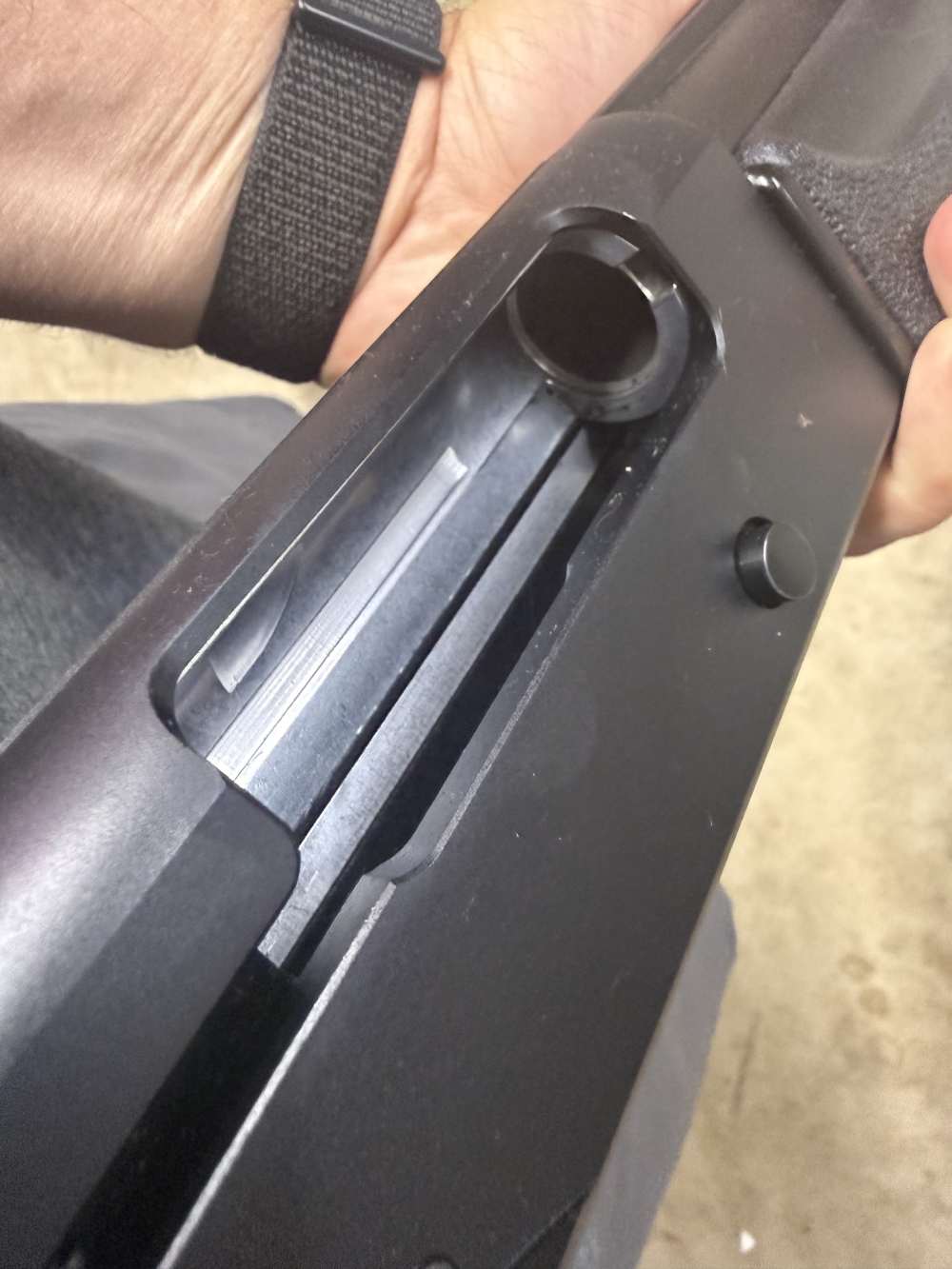 CZ-USA 712 G2 Utility 12 Gauge Semi Auto Shotgun 20" Barrel-img-2