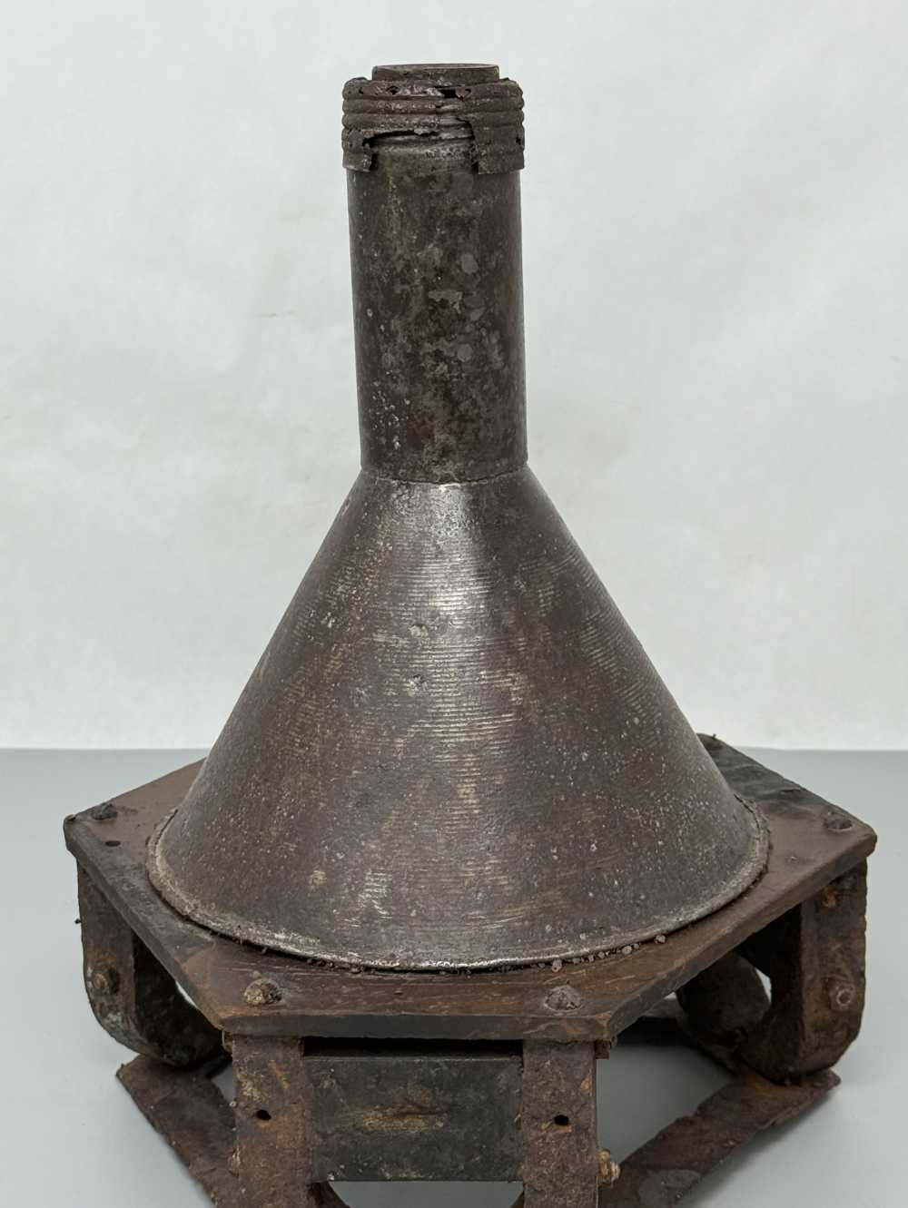 WW2 German PANZERKNACKER Magnet Mine WWII grenade inert anti-tank-img-4