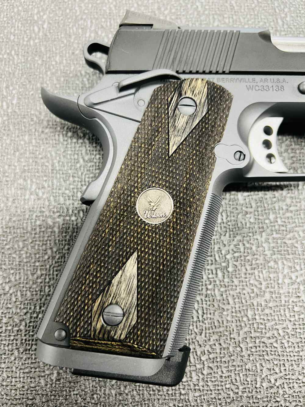 Wilson Combat Tactical Supergrade .45acp Two-Tone-img-6
