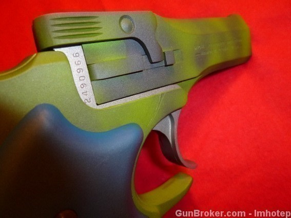 High Standard 22 Magnum-img-3