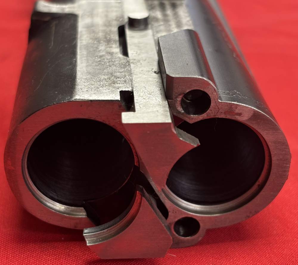 Beretta S686 Ultralight O/U double barrel 12 gauge sporting shotgun -img-22