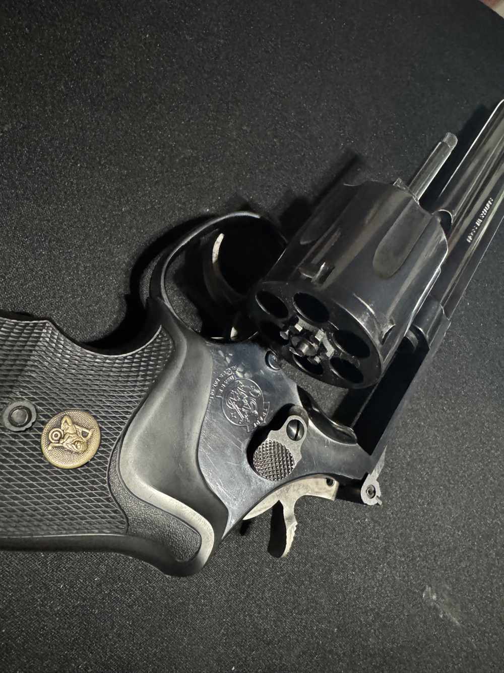 Smith and Wesson 357-img-2