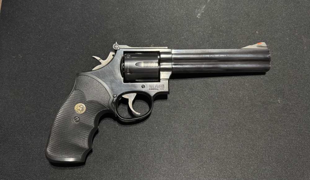 Smith and Wesson 357-img-1