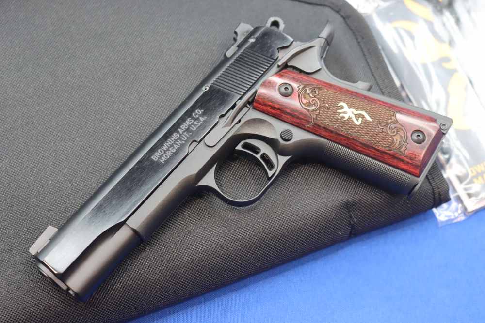 Browning Model 1911-22 Black Label MEDALLION Pistol 4.25" Deluxe Wood 22LR -img-1