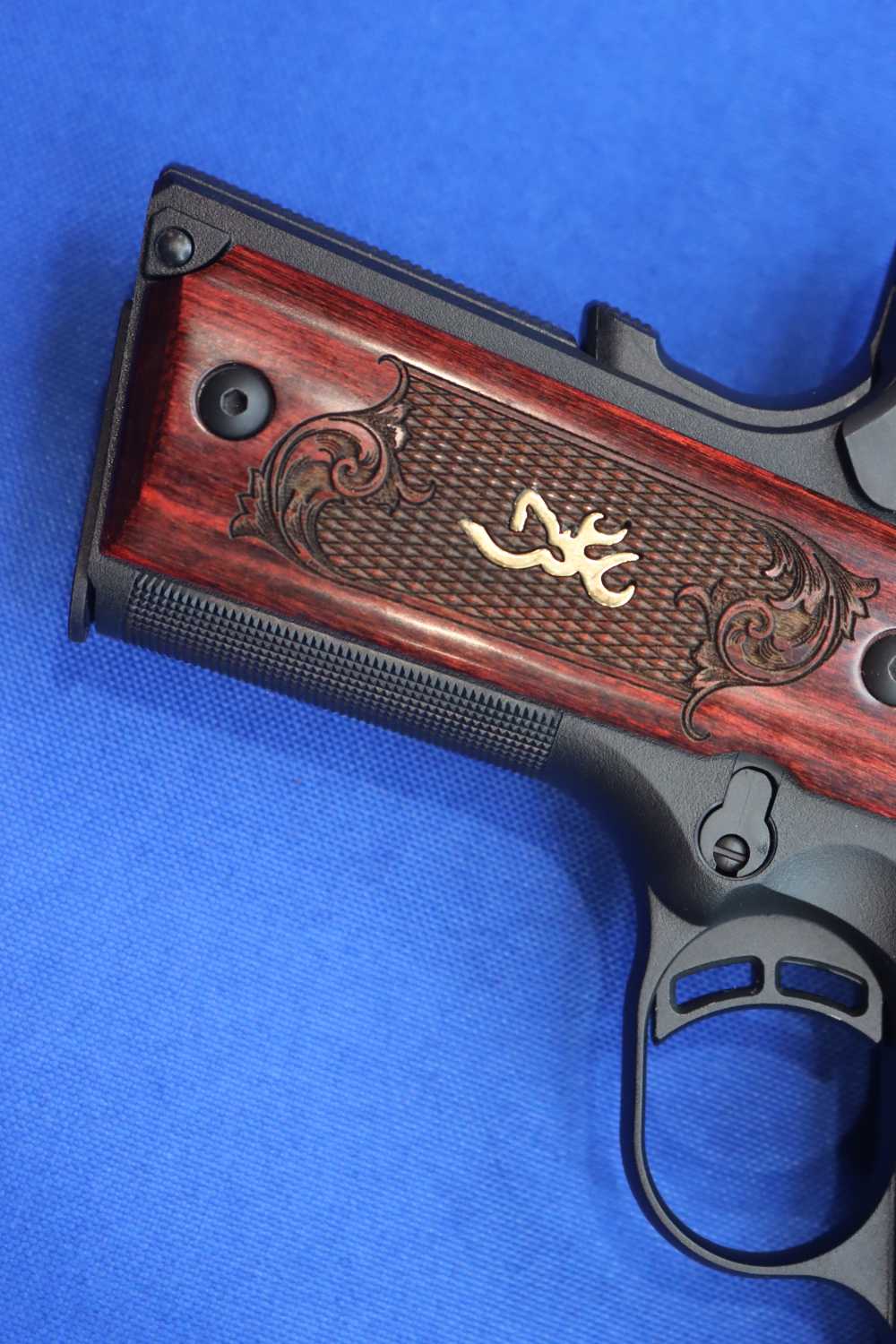 Browning Model 1911-22 Black Label MEDALLION Pistol 4.25" Deluxe Wood 22LR -img-10