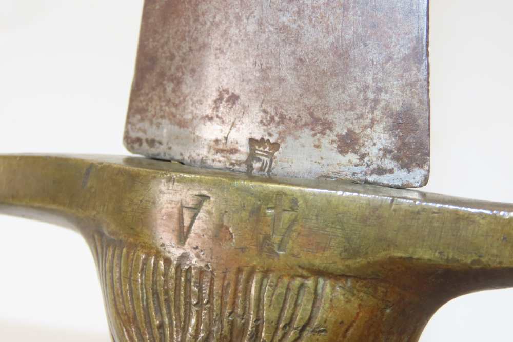 Antique GERMAN WKC Military Style Short Sword Brass LIONHEAD Pommel/Grip   -img-10