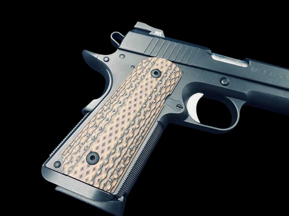 NIGHTHAWK CUSTOM WAR HAWK COMMANDER 4.25" in 45ACP-img-10