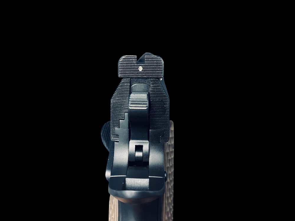 NIGHTHAWK CUSTOM WAR HAWK COMMANDER 4.25" in 45ACP-img-8