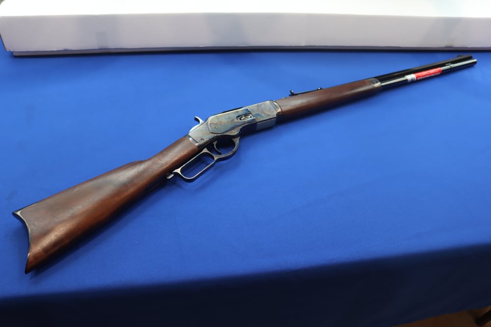 Winchester Model 1873 Sporter Rifle 45 COLT Grade 3 Wood 24" Octagon 45LC -img-0