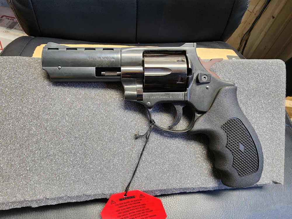 PICS! NEW EAA WINDICATOR REVOLVER .38 SPECIAL 4" BLUED 770123 4 GERMAN SPL-img-7