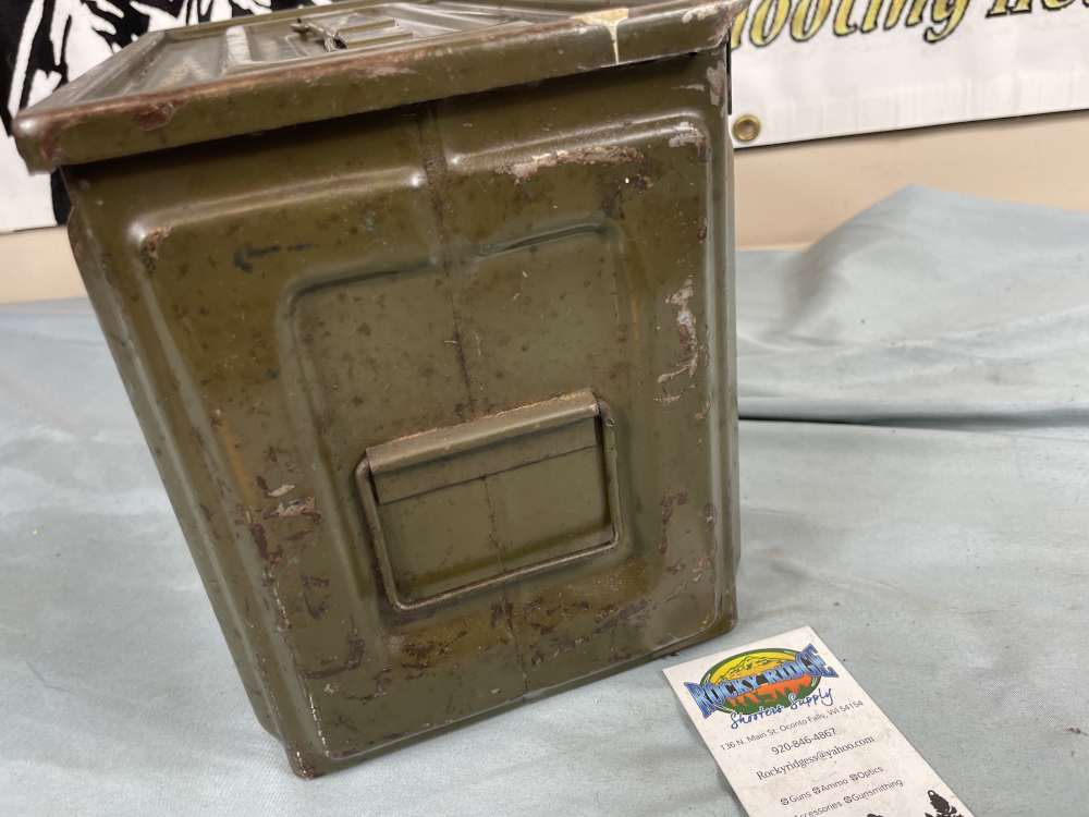 US Military WWII / WW2 Belmont Ammo Can 50-Cal -img-3