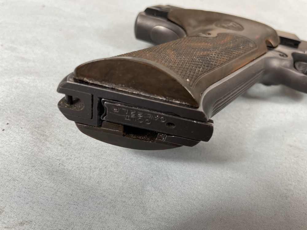Colt Woodsman Match Target 22LR 2nd Series 1951-52 C&R (rb)-img-10