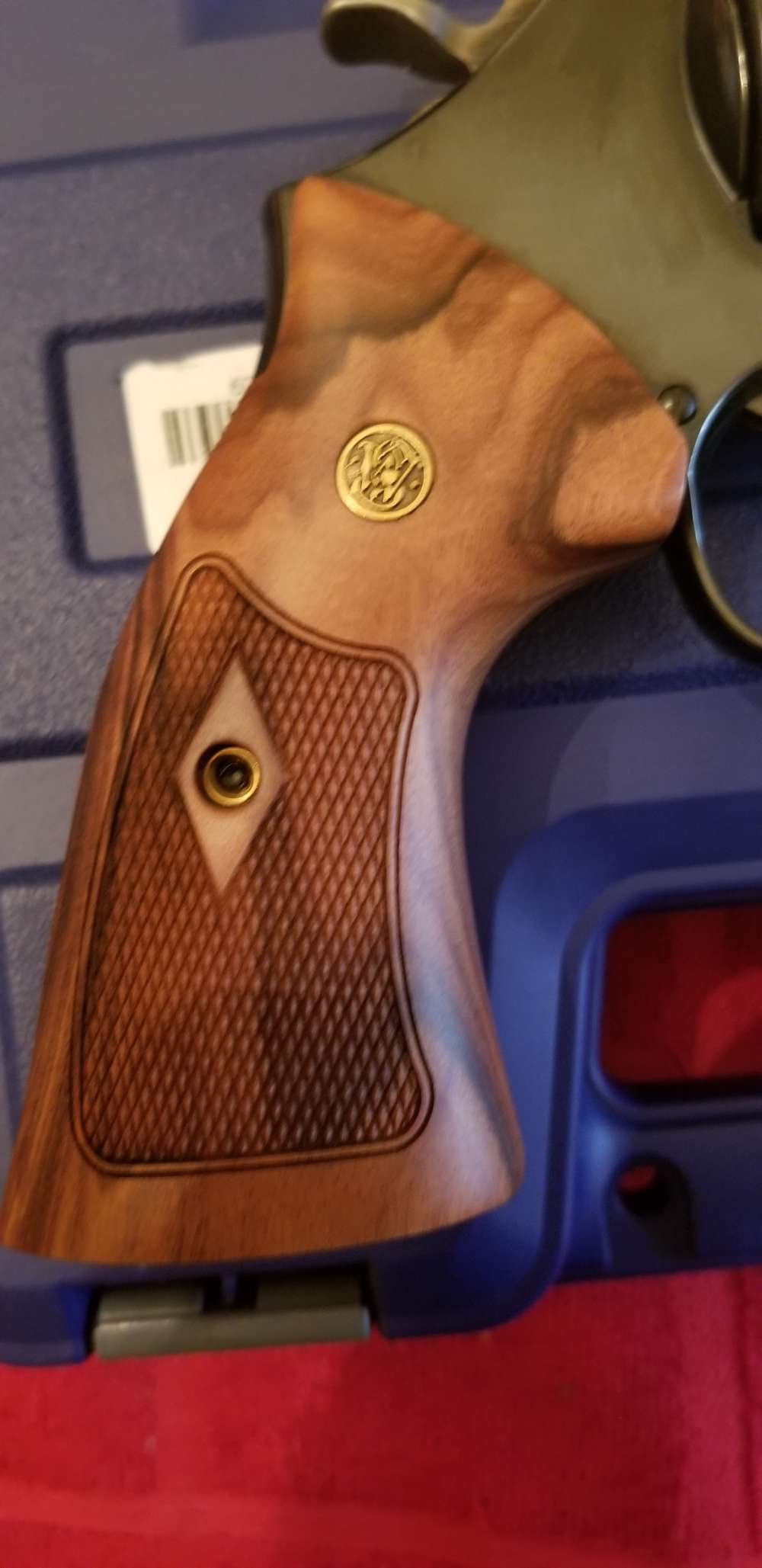 S&W 48-7 .22mag 4inch (NIB) Never Fired-img-5