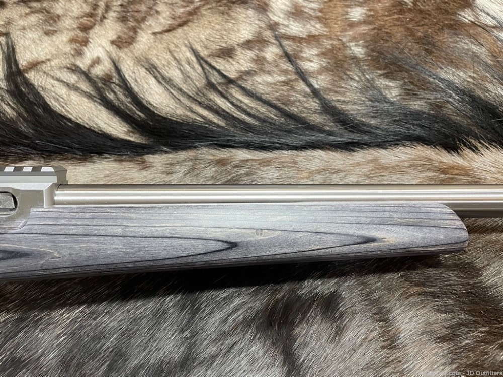 NEW VOLQUARTSEN CUSTOM CLASSIC 17 HMR RIFLE, GRAY LAMINATED SPORTER STOCK-img-4