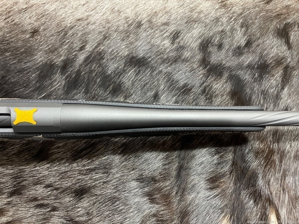 FREE SAFARI, NEW BROWNING X-BOLT MOUNTAIN PRO CARBON FIBER 6.5 PRC 24"-img-9