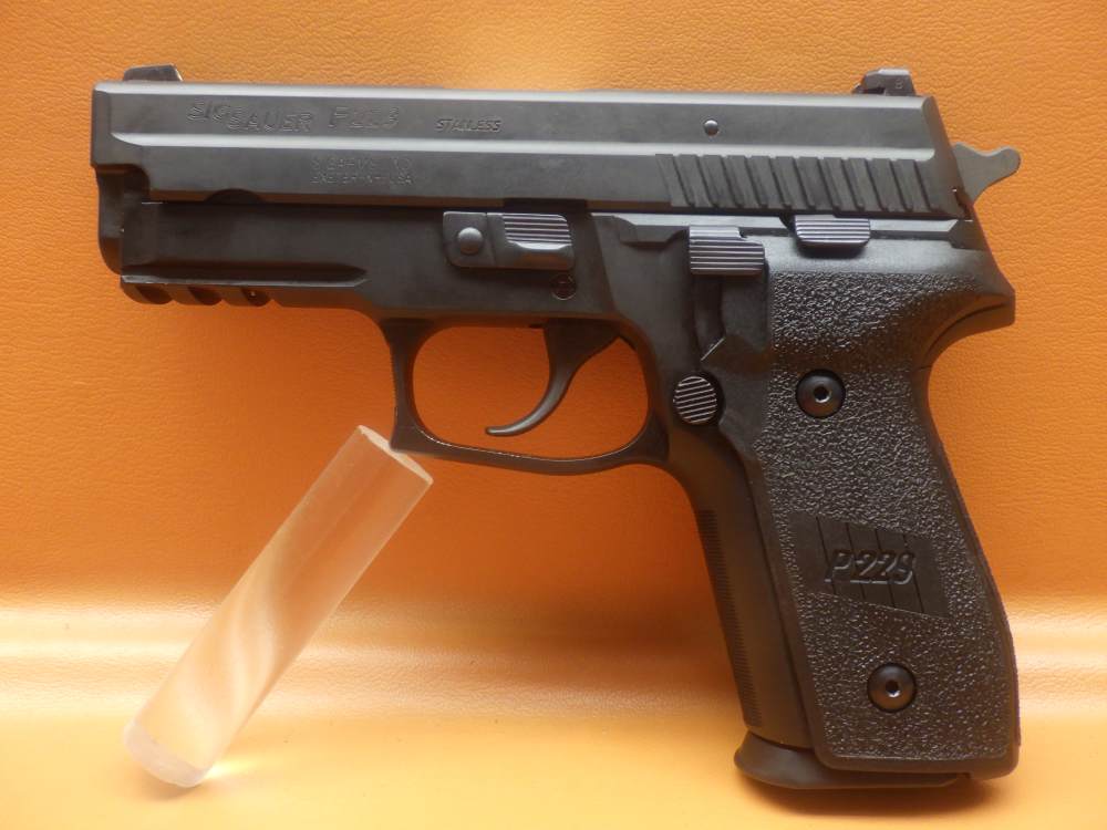 Sig Sauer P229 .40 (2) Mags Double/Single, Decocker. Factory Box.-img-5
