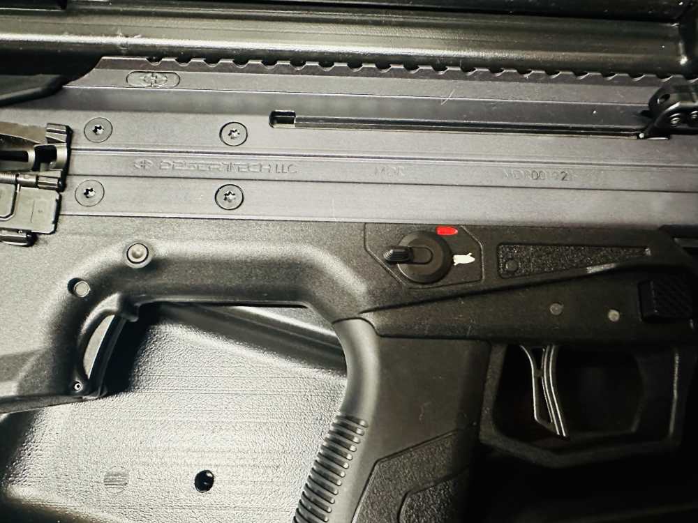 Exceptional Unfired DesertTech MDR 7.62 (308) Rifle 20+ Take Down $3000 MSR-img-6
