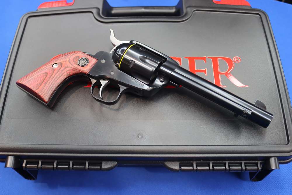 Ruger New Model Vaquero Revolver 45 COLT 5.5" Blued 5101 Single Action 45LC-img-24