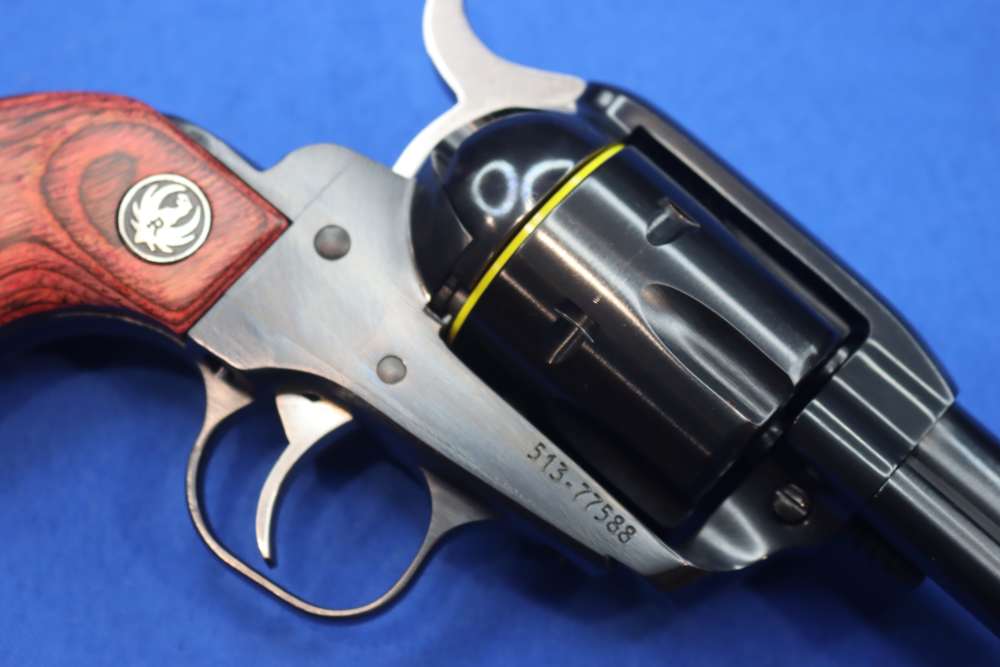 Ruger New Model Vaquero Revolver 45 COLT 5.5" Blued 5101 Single Action 45LC-img-11
