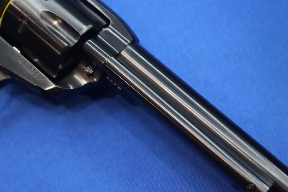 Ruger New Model Vaquero Revolver 45 COLT 5.5" Blued 5101 Single Action 45LC-img-9