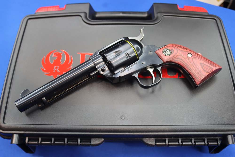 Ruger New Model Vaquero Revolver 45 COLT 5.5" Blued 5101 Single Action 45LC-img-23