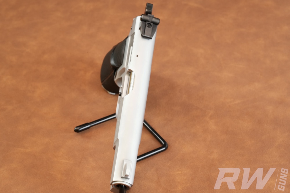 1981 Browning Hi-Power 9mm Factory Nickel Gold Trigger Belgium-img-24