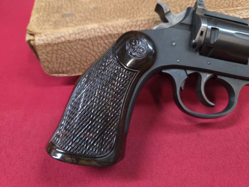 Iver Johnson 57A Target 8 Shot 22lr 6" DA Revolver Box Paperwork Minty C&R-img-10