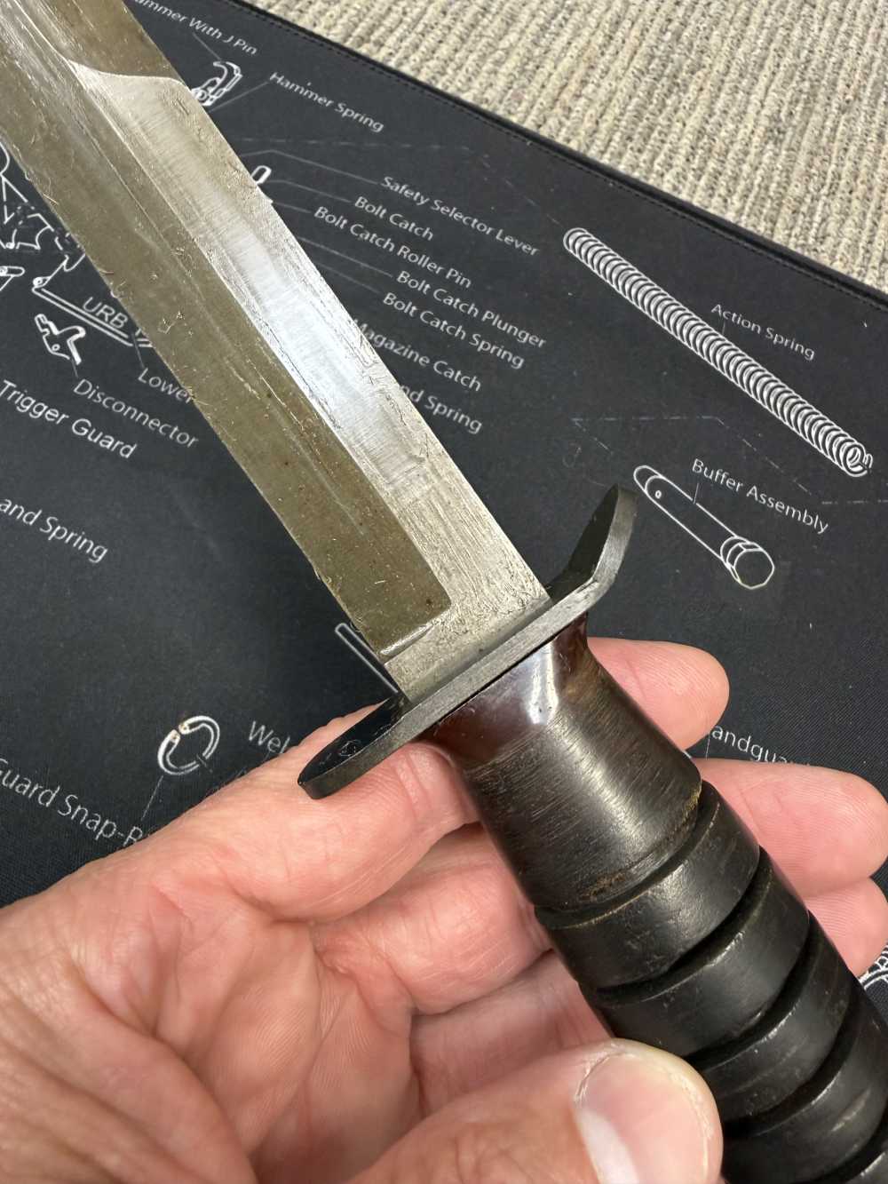 Hard To Find Variation Unissued WWII M3 Fighting Knife Defaced Post WW2 -img-25