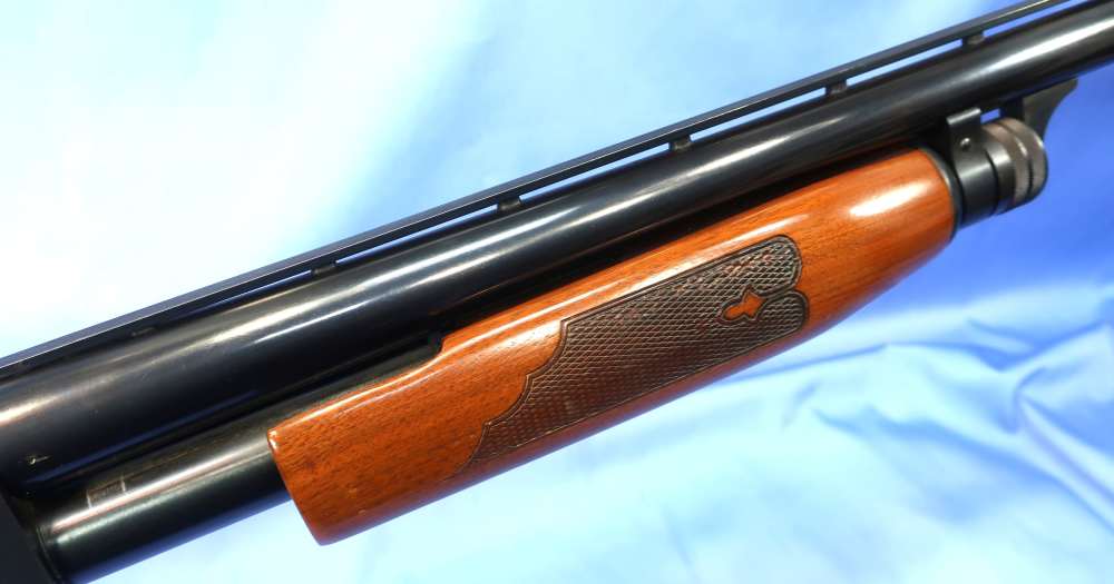 Ithaca 37 Featherlight 12ga Pump Shotgun 30" VR Full ca. 1975 C&R Nice!-img-16