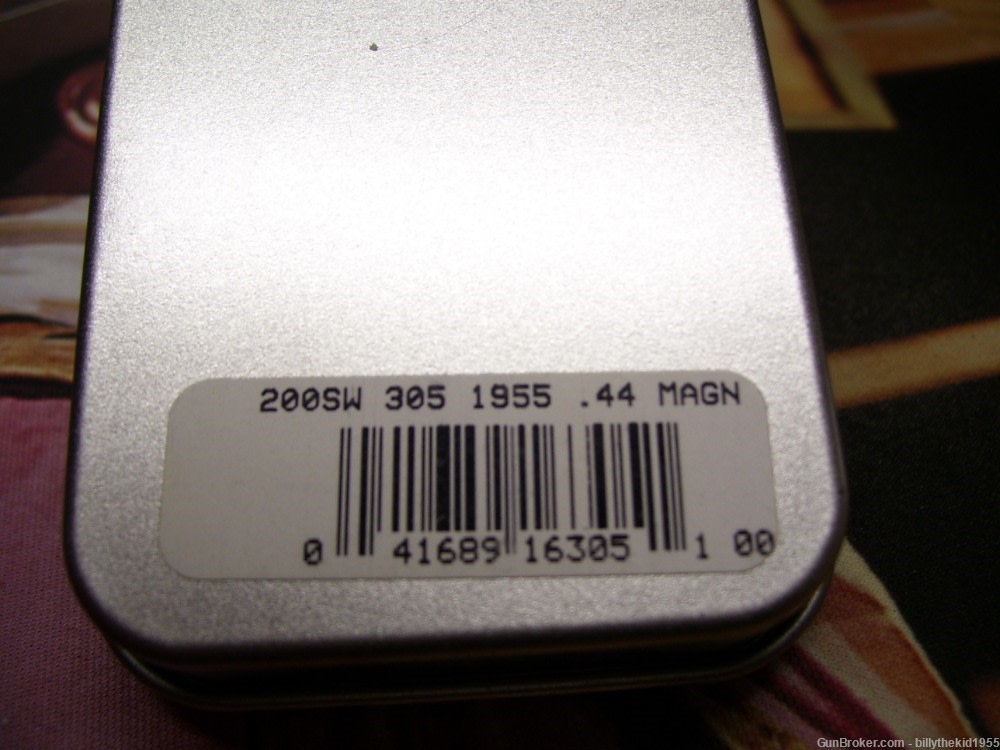 Smith & Wesson Zippo Lighter 44 MAG-img-2