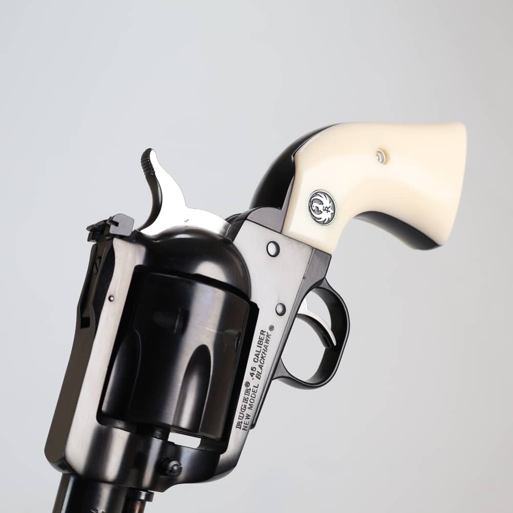 Ruger New Model Blackhawk 45 Colt & .45ACP Blued/White Grips 4.75" W/ Box!-img-12